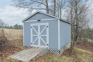 5946 Drake Rd, Greensboro, NC 27406 - Photo 36