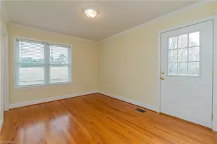 5946 Drake Rd, Greensboro, NC 27406 - Photo 22