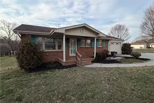 200 Arlington Street, Mount Airy, NC 27030 - Photo 1