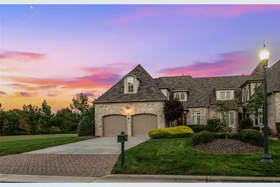 39 Creswell Manor Drive, Greensboro, NC 27407 - Photo 2