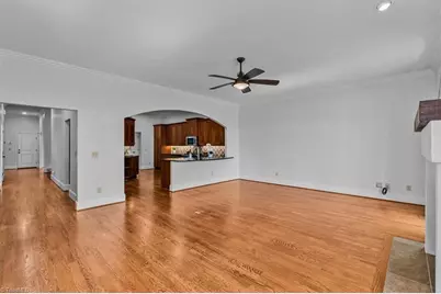 39 Creswell Manor Drive, Greensboro, NC 27407 - Photo 20