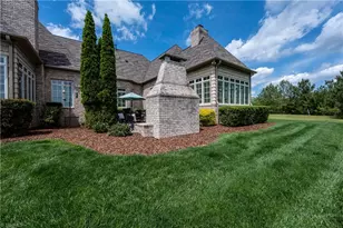 39 Creswell Manor Dr, Greensboro, NC 27407 - Photo 6