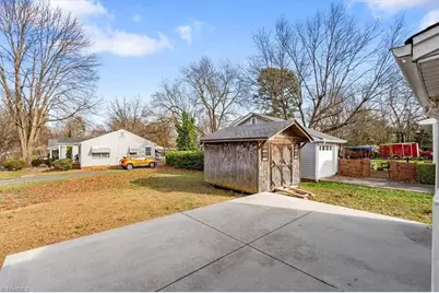 1003 Cliff Road, Asheboro, NC 27203 - Photo 12