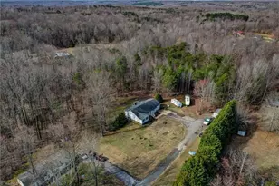 114 Douglas Ln, Reidsville, NC 27320 - Photo 8