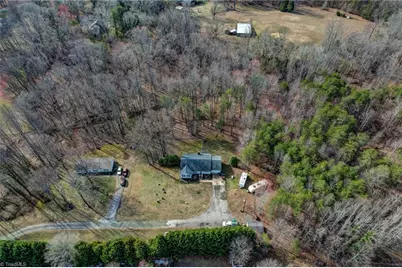 114 Douglas Lane, Reidsville, NC 27320 - Photo 36