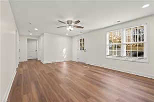 1406 Chatham Dr, High Point, NC 27265 - Photo 30