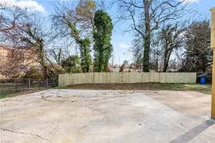 1406 Chatham Dr, High Point, NC 27265 - Photo 40