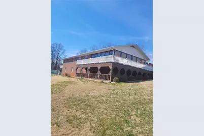 250 Hilltop Acres Street, North Wilkesboro, NC 28659 - Photo 8