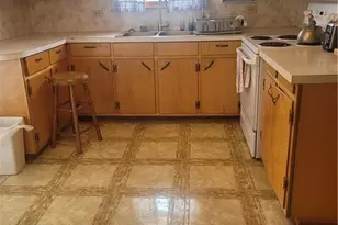 250 Hilltop Acres St, North Wilkesboro, NC 28659 - Photo 16