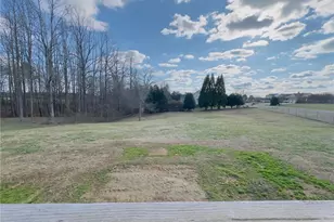 112 Wind Terrace Ct, Lexington, NC 27295 - Photo 16