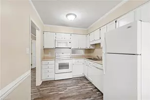 4625 Lawndale Dr, Greensboro, NC 27455 - Photo 6