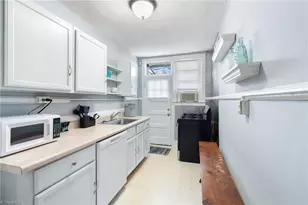 1013 N Elm St, Greensboro, NC 27401 - Photo 14