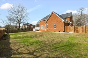 5736 Brightington Ct, Kernersville, NC 27284 - Photo 36