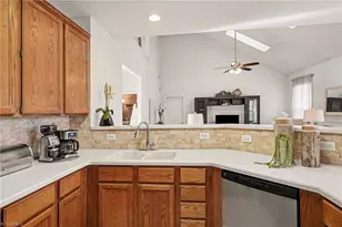 3608 Two Oaks Dr, Greensboro, NC 27410 - Photo 16