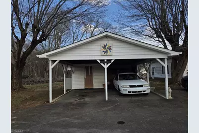 4581 Nc Highway 66 S, King, NC 27021 - Photo 6