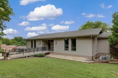 414 Lynrock Street, Eden, NC 27288 - Photo 2