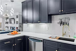 1 Park Vista Lane, Winston-Salem, NC 27101 - Photo 12