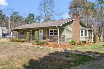200 Winsom Road, Kernersville, NC 27284 - Photo 2