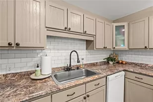 200 Winsom Rd, Kernersville, NC 27284 - Photo 12