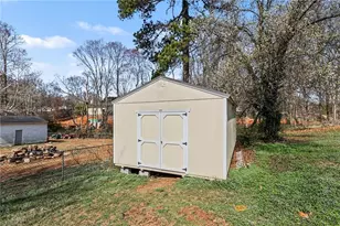 1831 Bantry Trl, Kernersville, NC 27284 - Photo 20