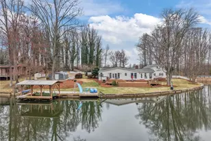 3910 Waterton Rd, Summerfield, NC 27358 - Photo 2