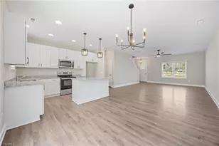 2603 Cromwell Rd, Greensboro, NC 27407 - Photo 22