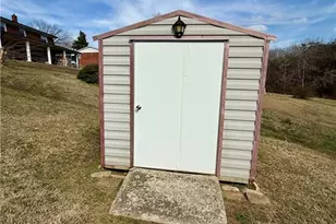 139 Pelham St, Haw River, NC 27258 - Photo 48