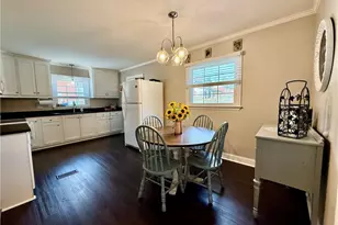 139 Pelham St, Haw River, NC 27258 - Photo 14