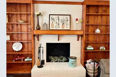 139 Pelham Street, Haw River, NC 27258 - Photo 10