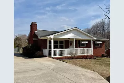 139 Pelham Street, Haw River, NC 27258 - Photo 4