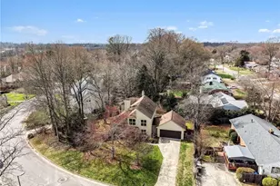 2902 Crossfield Dr, Greensboro, NC 27408 - Photo 44