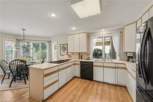 2902 Crossfield Dr, Greensboro, NC 27408 - Photo 12