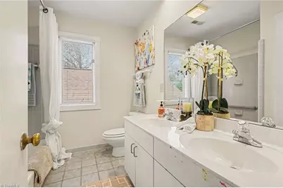 2902 Crossfield Drive, Greensboro, NC 27408 - Photo 38