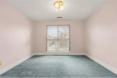 2902 Crossfield Drive, Greensboro, NC 27408 - Photo 36