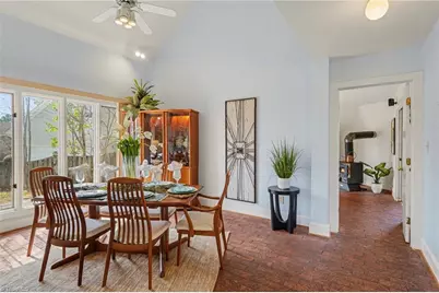 2902 Crossfield Drive, Greensboro, NC 27408 - Photo 14