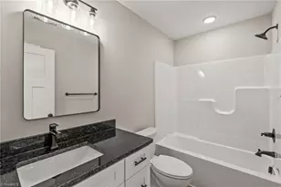 134 Hewes St, Winston-Salem, NC 27103 - Photo 24