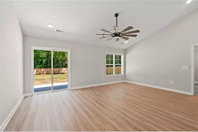 134 Hewes Street, Winston-Salem, NC 27103 - Photo 8