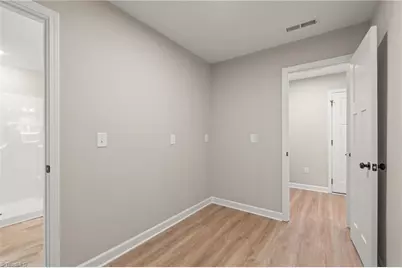 134 Hewes Street, Winston-Salem, NC 27103 - Photo 18