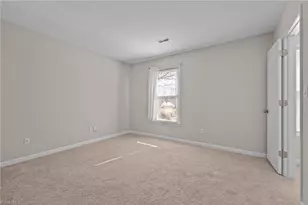 19 Milpond Ln, Greensboro, NC 27455 - Photo 12