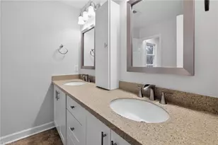 1516 Country Ln, Kernersville, NC 27284 - Photo 14