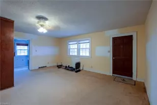 4321 Hicone Rd, Greensboro, NC 27405 - Photo 6