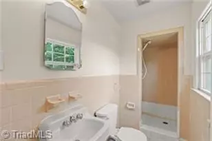 4810 Holders Rd, Greensboro, NC 27405 - Photo 16