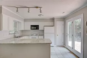 4639 Lawndale Dr, Greensboro, NC 27455 - Photo 10