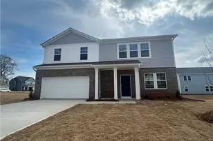 321 Shiloh Wy, Mebane, NC 27302 - Photo 2
