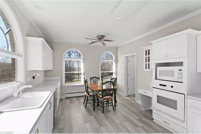 646 Terrace Drive, Lexington, NC 27295 - Photo 16