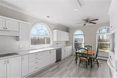 646 Terrace Drive, Lexington, NC 27295 - Photo 12