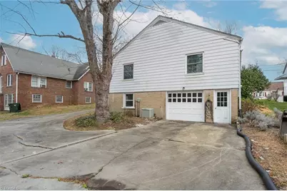 218 Rolling Road, Burlington, NC 27217 - Photo 24