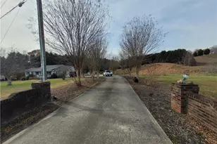 1351 McKinney Rd, Mount Airy, NC 27030 - Photo 16