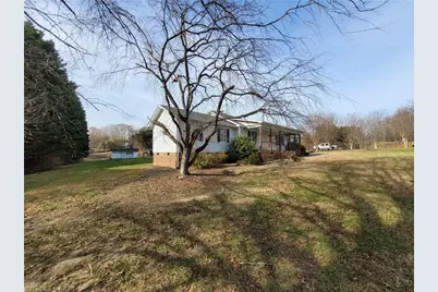 1351 McKinney Road, Mount Airy, NC 27030 - Photo 4