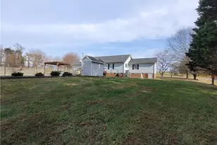 1351 McKinney Rd, Mount Airy, NC 27030 - Photo 6